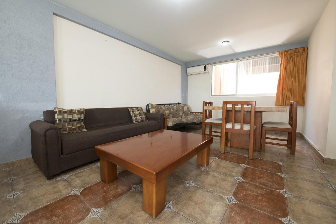 Suites De Reyes Irapuato Exterior foto