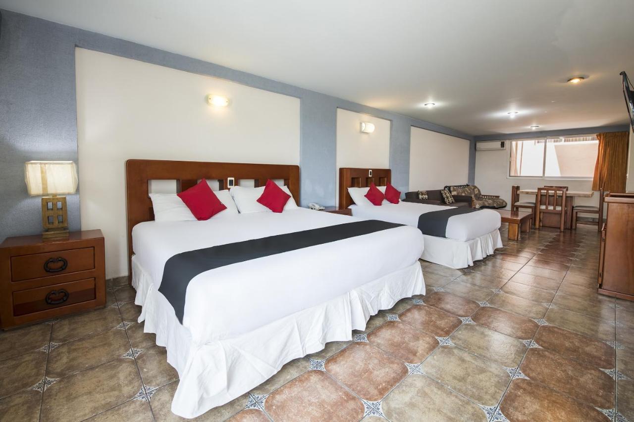 Suites De Reyes Irapuato Exterior foto
