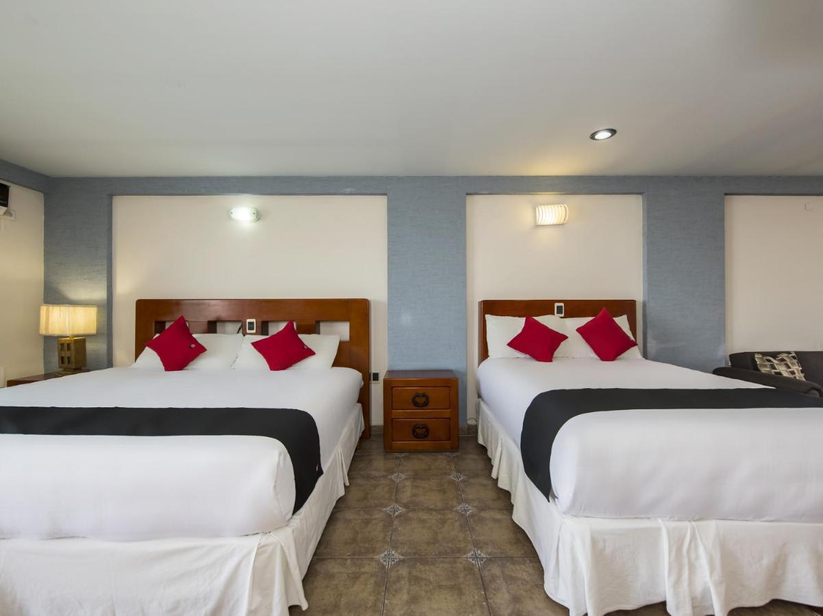 Suites De Reyes Irapuato Exterior foto