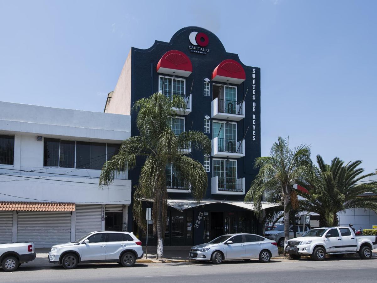 Suites De Reyes Irapuato Exterior foto